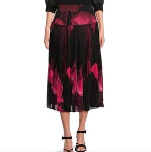 Ted Baker London Raychi Floral Print Tiered Pleated Hem A-Line Skirt Size 3